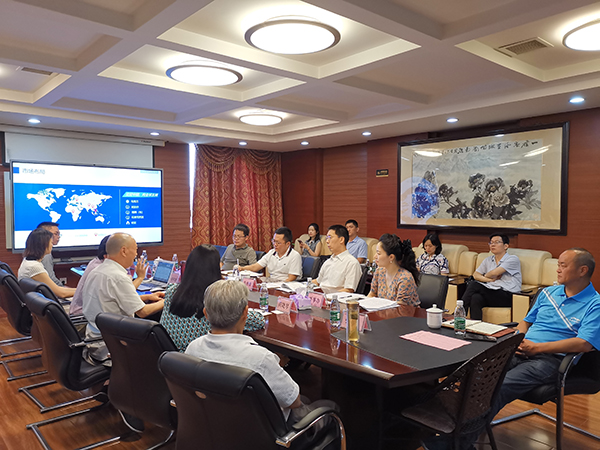 牛清報副市長率隊調(diào)研川開實業(yè)集團(tuán)